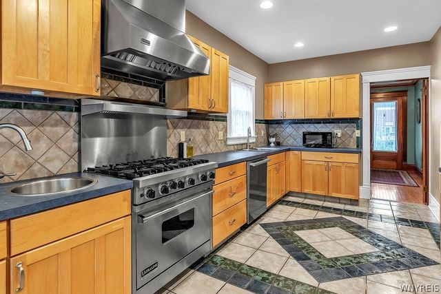 170 Central Avenue, Lancaster, NY 14086