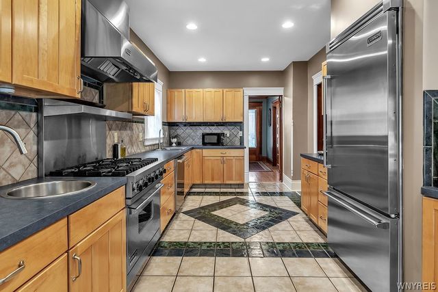 170 Central Avenue, Lancaster, NY 14086