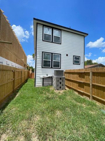 4114 Majestic Street A, Houston, TX 77028