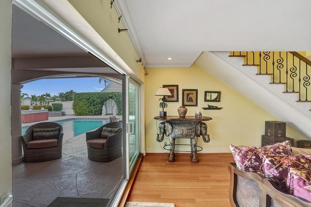 5530 Bayview Drive, Fort Lauderdale, FL 33308