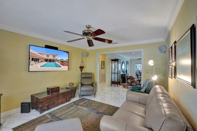 5530 Bayview Drive, Fort Lauderdale, FL 33308