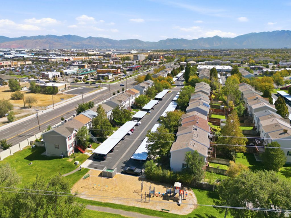 5758 W LOCH RAVEN CT, Salt Lake City, UT 84128 — photo 2