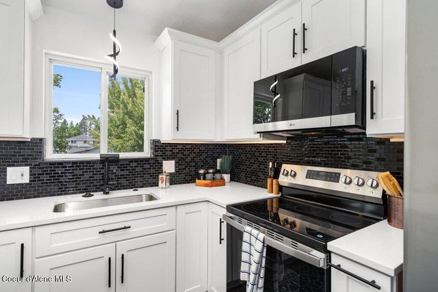 3115 N 12th ST, Coeur D'alene, ID 83815