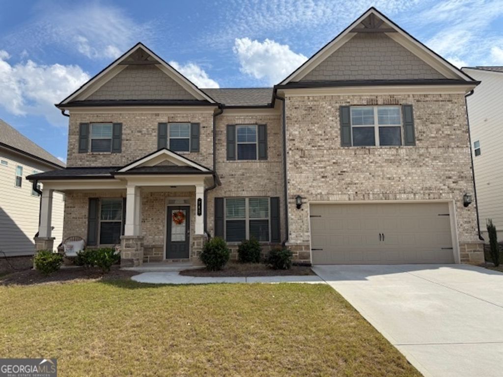 745 Henson Farm Drive, Loganville, GA 30052