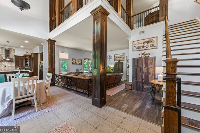 9315 Meadowbrook Drive, Gainesville, GA 30506