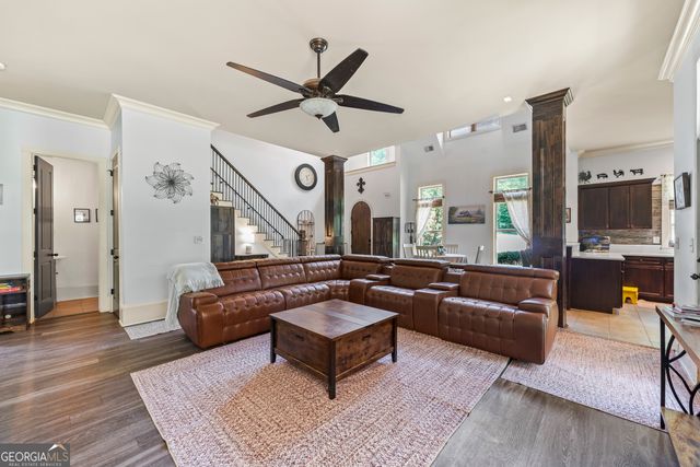 9315 Meadowbrook Drive, Gainesville, GA 30506