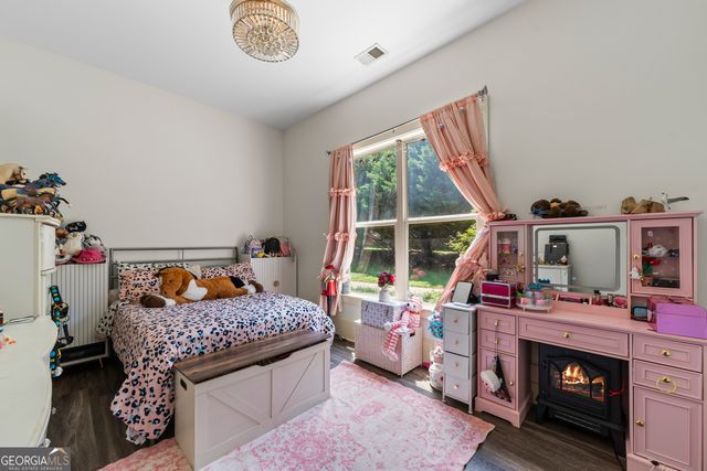 9315 Meadowbrook Drive, Gainesville, GA 30506