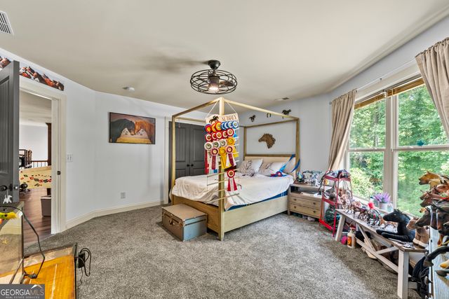 9315 Meadowbrook Drive, Gainesville, GA 30506
