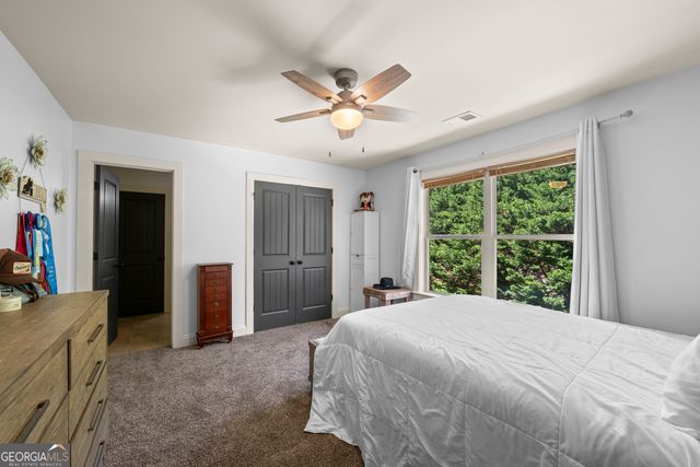 9315 Meadowbrook Drive, Gainesville, GA 30506