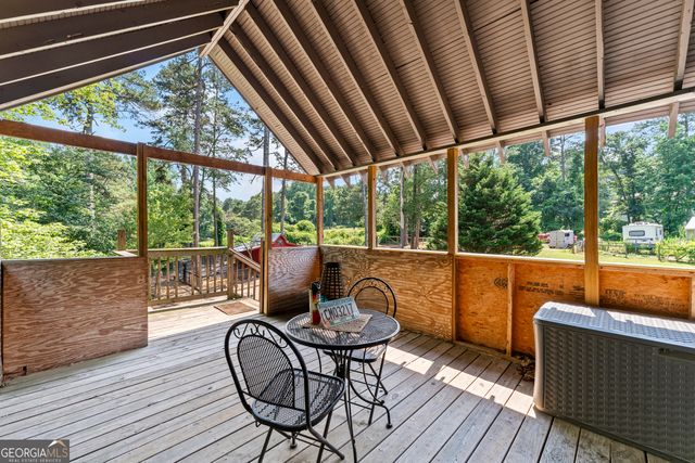 9315 Meadowbrook Drive, Gainesville, GA 30506