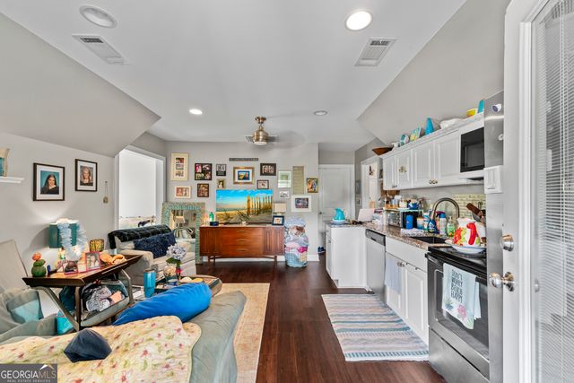 9315 Meadowbrook Drive, Gainesville, GA 30506