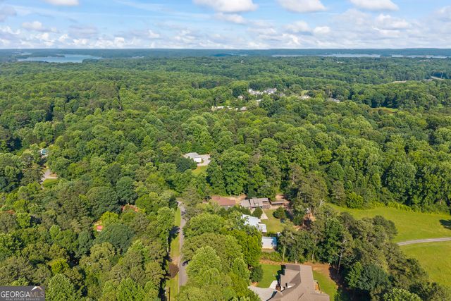 9315 Meadowbrook Drive, Gainesville, GA 30506