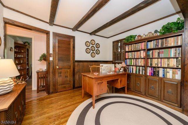 544 Pinewood Ave, Roselle Park Boro, NJ 07204