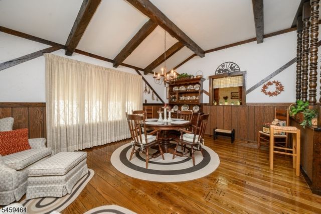 544 Pinewood Ave, Roselle Park Boro, NJ 07204