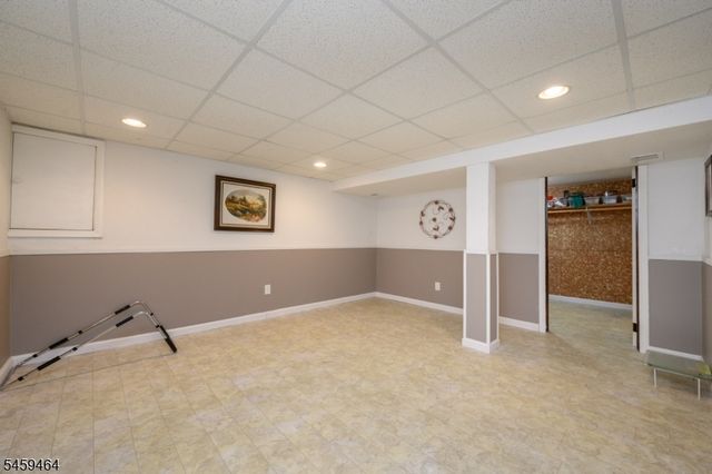 544 Pinewood Ave, Roselle Park Boro, NJ 07204