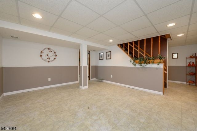 544 Pinewood Ave, Roselle Park Boro, NJ 07204