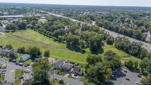 544 Pinewood Ave, Roselle Park Boro, NJ 07204