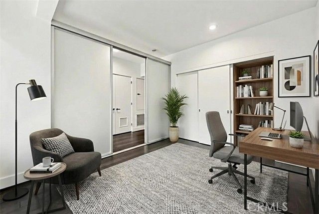 1250 N Harper 303, West Hollywood, CA 90046