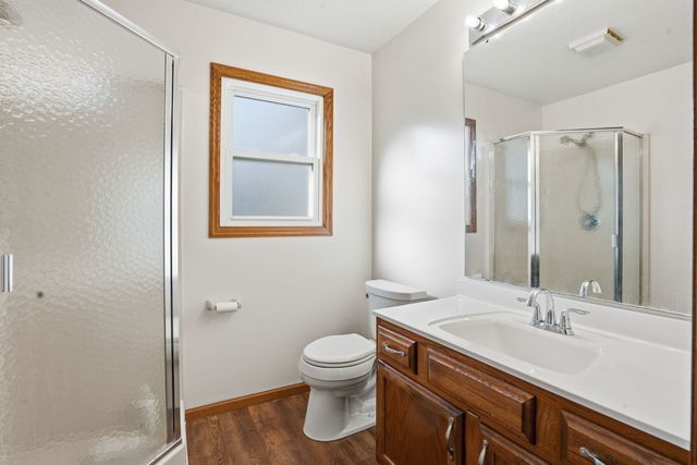 2428 W 60th Place, Davenport, IA 52806