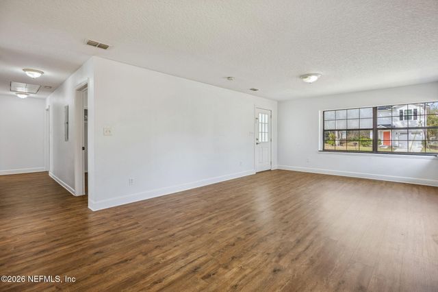 6542 ZORA Street, Jacksonville, FL 32219