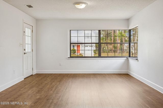 6542 ZORA Street, Jacksonville, FL 32219