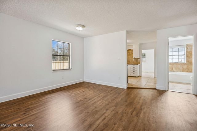 6542 ZORA Street, Jacksonville, FL 32219