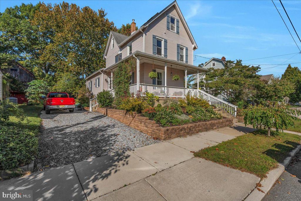 539 PARK AVE, SWEDESBORO, NJ 08085 — photo 2