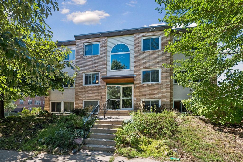 3446 Pleasant Avenue S 5, Minneapolis, MN 55408 — photo 2