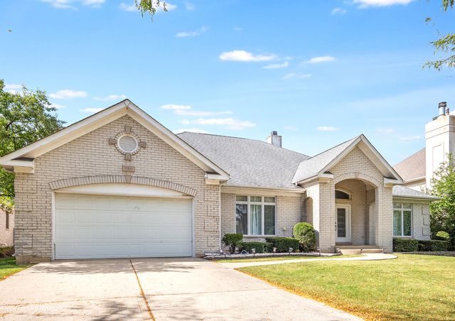 986 W Stonehedge Drive, Addison, IL 60101