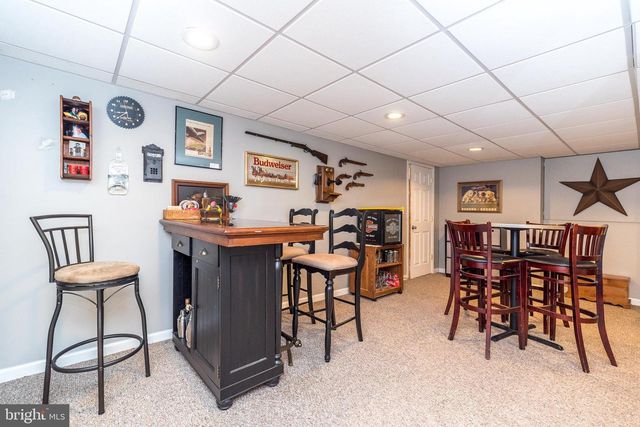 1241 COBBLESTONE DR, Quakertown, PA 18951