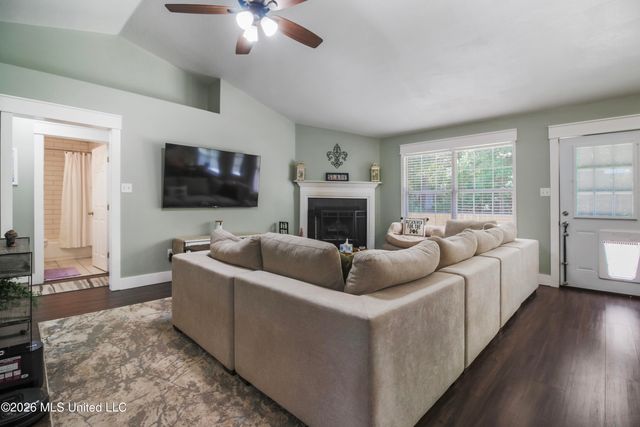 13966 Maddie Circle, D'iberville, MS 39540
