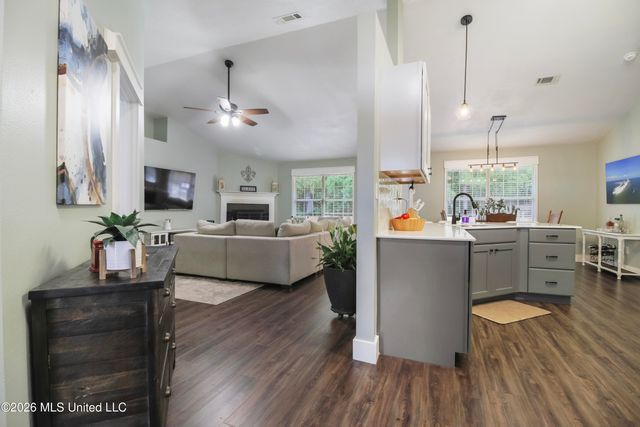 13966 Maddie Circle, D'iberville, MS 39540