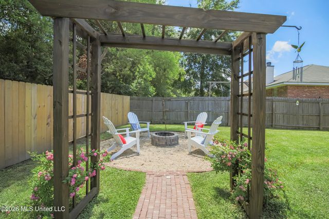 13966 Maddie Circle, D'iberville, MS 39540