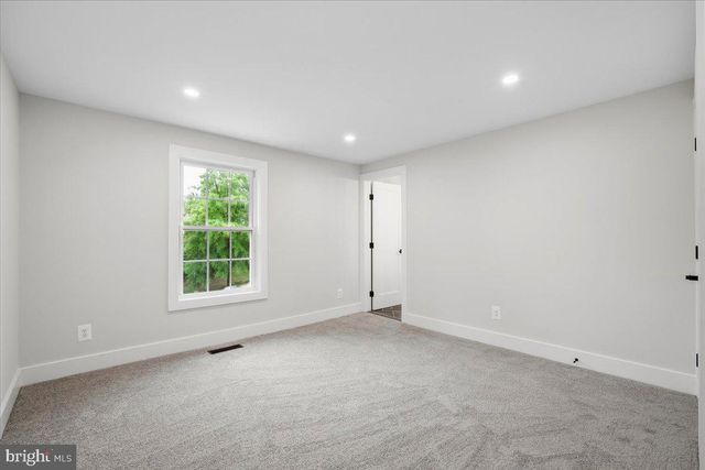13000 COUNTRY RIDGE DR, Germantown, MD 20874