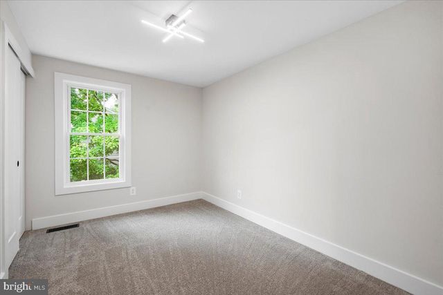13000 COUNTRY RIDGE DR, Germantown, MD 20874