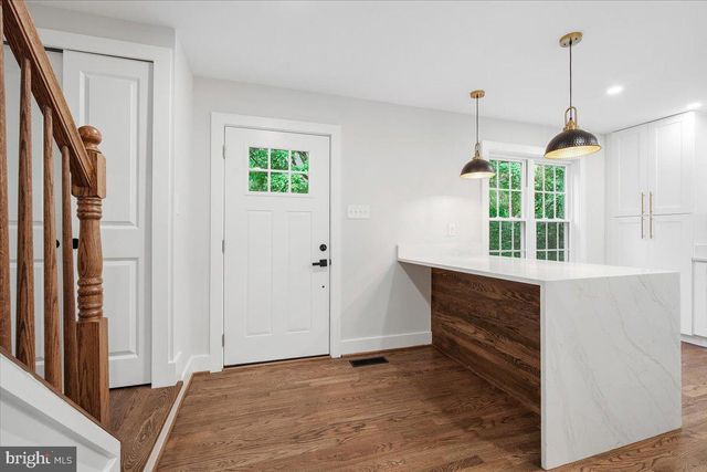 13000 COUNTRY RIDGE DR, Germantown, MD 20874