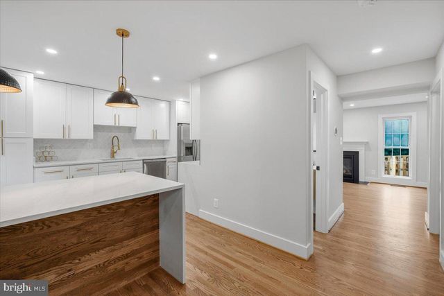 13000 COUNTRY RIDGE DR, Germantown, MD 20874