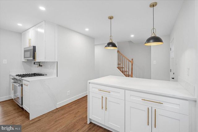 13000 COUNTRY RIDGE DR, Germantown, MD 20874