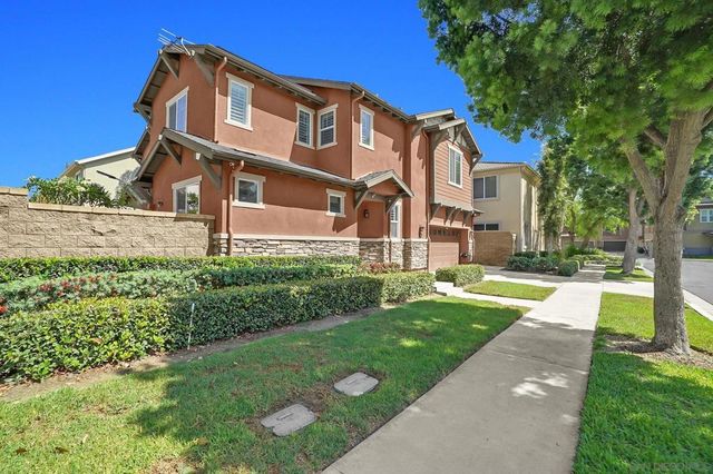 73 Westwind Dr, Tustin, CA 92782