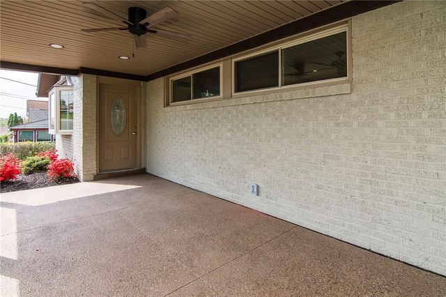 127 Dunbar Dr, Wilkins Twp, PA 15235