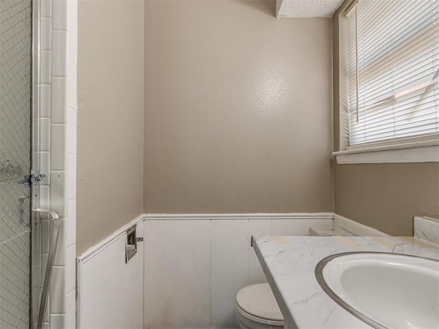 304 W Campbell Drive, Midwest City, OK 73110