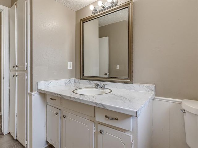 304 W Campbell Drive, Midwest City, OK 73110