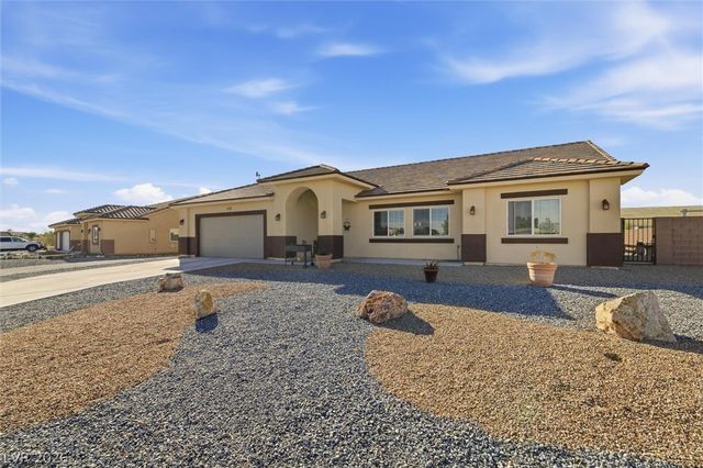 4800 Honey Locust Drive, Pahrump, NV 89061