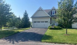 35 Beekman Place, Queensbury, NY 12804