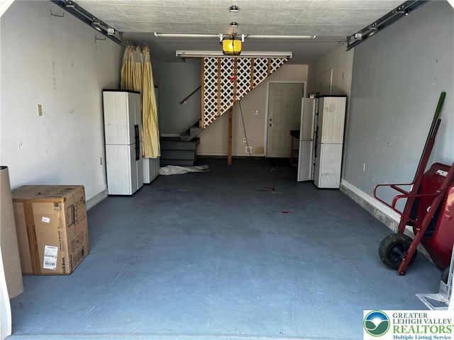 37 Evergreen Street, Nazareth Boro, PA 18064