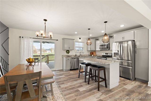 2413 Ridgewood Court, Jeffersonville, IN 47130