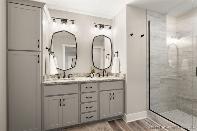 2413 Ridgewood Court, Jeffersonville, IN 47130