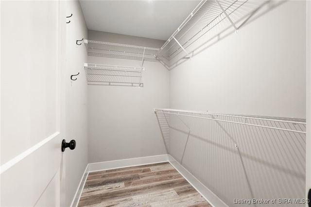 2413 Ridgewood Court, Jeffersonville, IN 47130