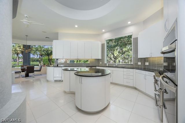 5000 Groveland TER, Naples, FL 34119