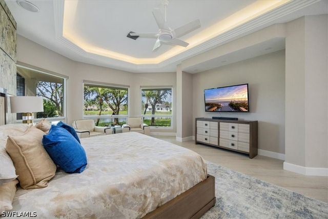 5000 Groveland TER, Naples, FL 34119